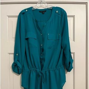 𝅺NWOT teal tunic with drawstring waist